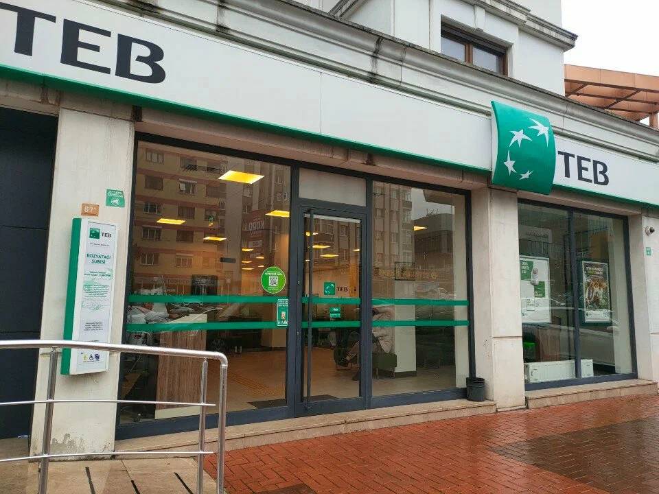 Emekli promosyonu için bankalar yarışa geçti: En yüksek hangi bankada? O banka 31 bin TL'ye yaklaştı! 12